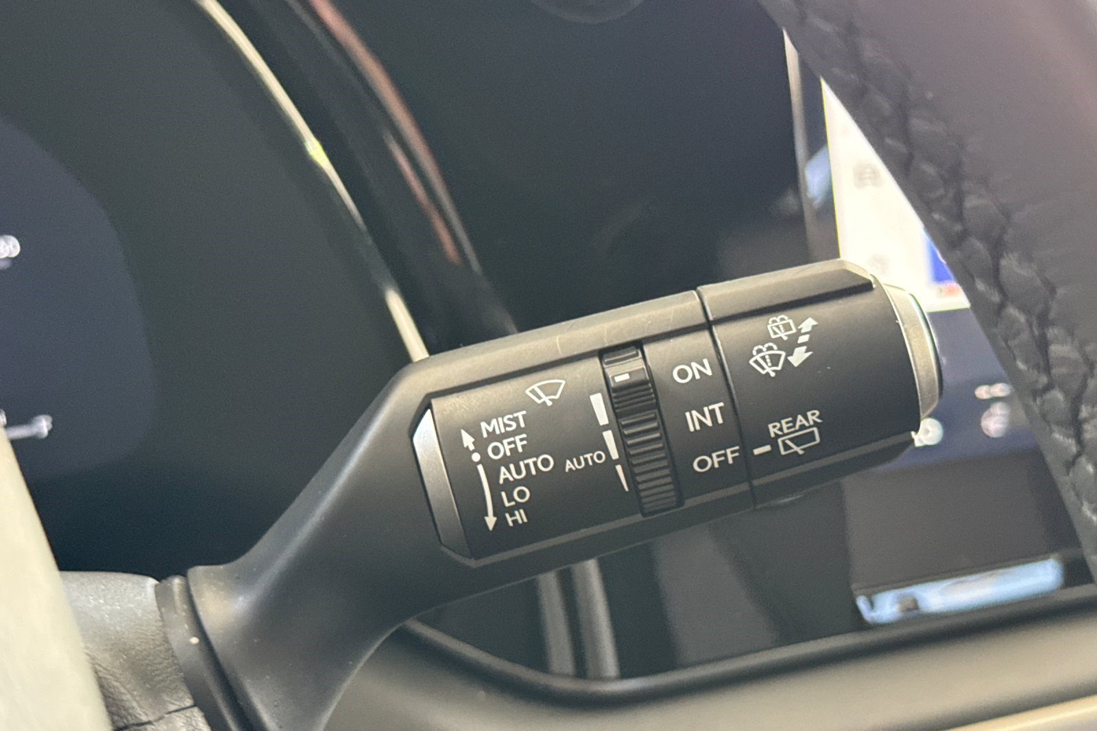 Certified 2025 Lexus RX 350 FWD w/ Technology Package image 33