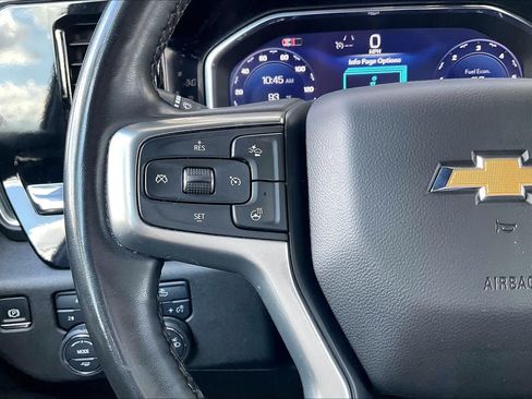 Used 2025 Chevrolet Silverado 1500 LT AWD/4WD image 18
