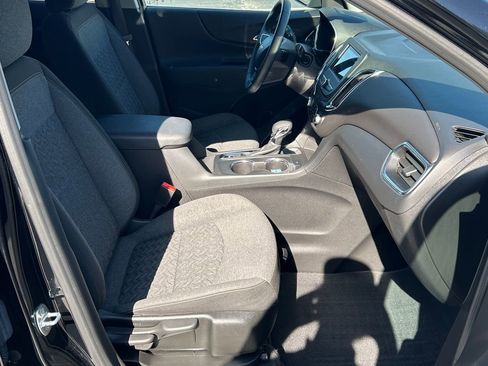 Used 2023 Chevrolet Equinox LT image 11