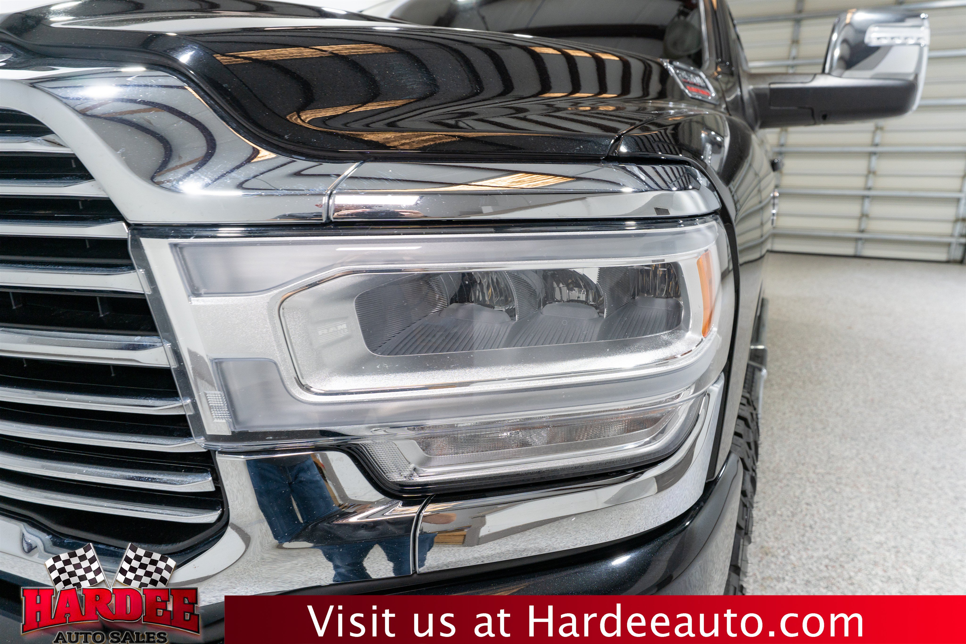 Used 2024 RAM 2500 Laramie AWD/4WD image 8