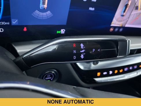 Certified 2025 Cadillac Lyriq Luxury w/ LPO, Floor Liner Package AWD/4WD image 7