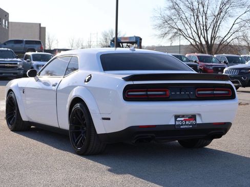 Used 2022 Dodge Challenger SRT Hellcat image 11