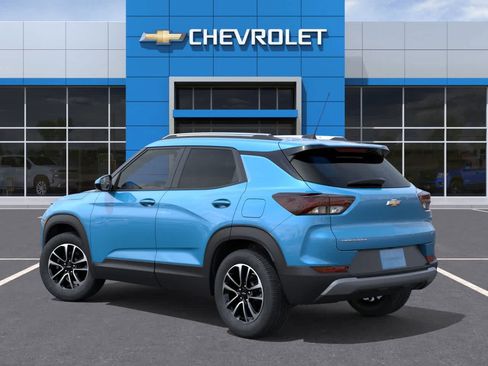 New 2026 Chevrolet TrailBlazer LT FWD image 3