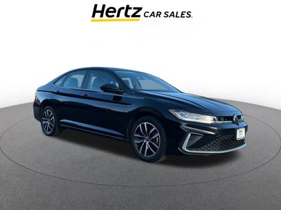 Used 2025 Volkswagen Jetta SE