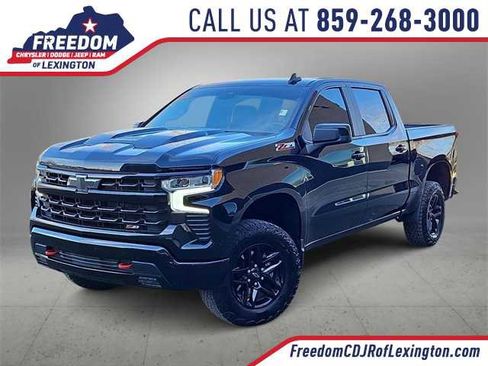 Used 2024 Chevrolet Silverado 1500 LT Trail Boss w/ Protection Package image 1