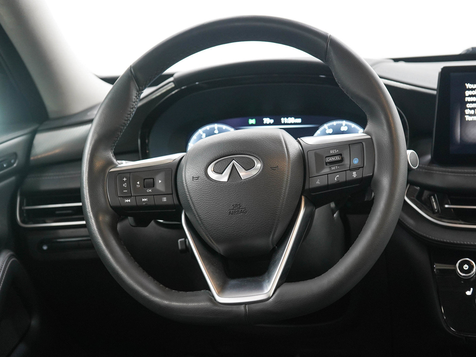 Used 2025 INFINITI QX60 Luxe AWD/4WD image 19