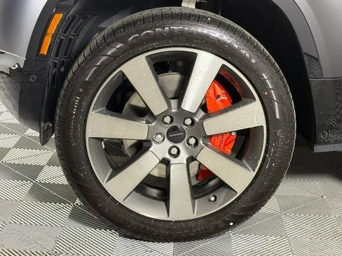 New 2026 Land Rover Defender 110 X AWD/4WD image 13