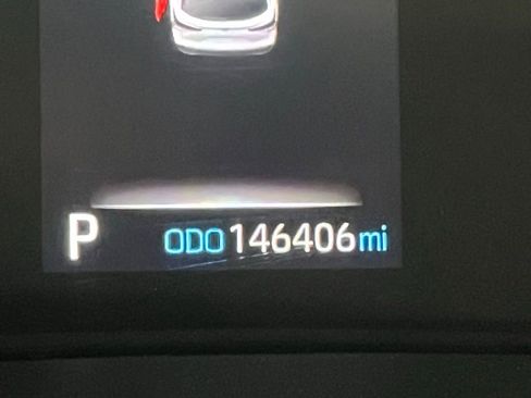 Used 2021 Toyota Sienna XSE image 21