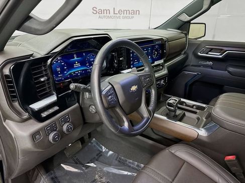 Used 2024 Chevrolet Silverado 1500 High Country w/ Technology Package image 12