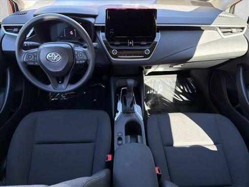 Used 2026 Toyota Corolla LE FWD image 21