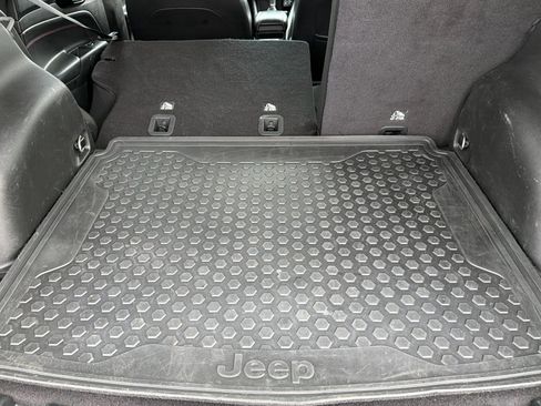 Used 2022 Jeep Compass Trailhawk w/ Trailhawk Convenience Group image 15