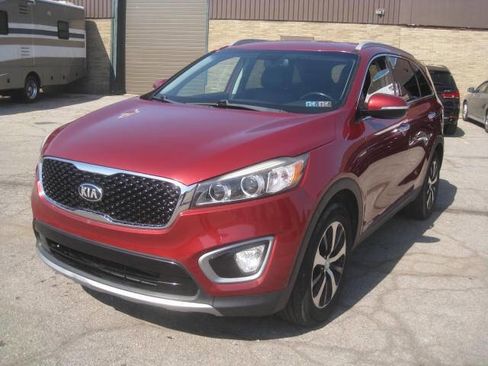 Used 2016 Kia Sorento EX image 1