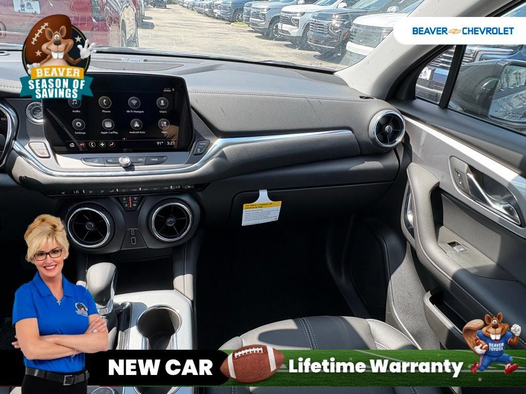New 2025 Chevrolet Blazer LT w/ Midnight/Sport Edition AWD/4WD image 17