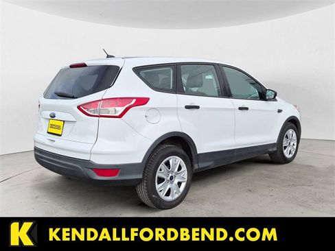 Used 2016 Ford Escape S image 5