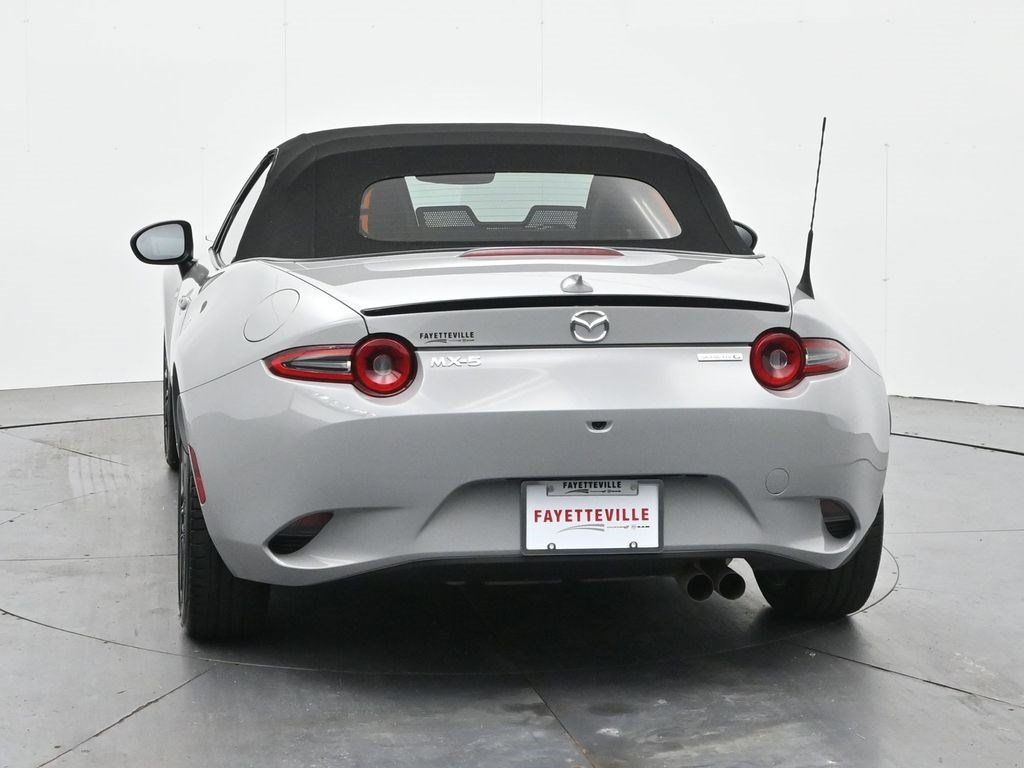 Used 2025 MAZDA MX-5 Miata Club RWD image 7