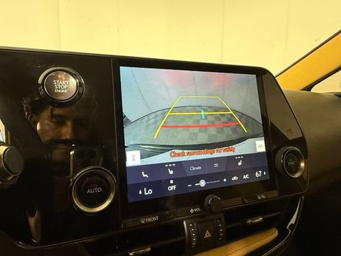 Used 2023 Lexus NX 250 FWD w/ Towing Package (2000 Lbs) image 18