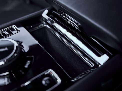 Used 2025 Rolls-Royce Spectre w/ Leather Finishing Pack image 61