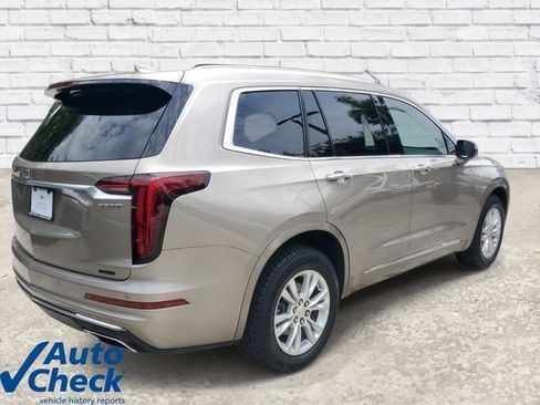Certified 2023 Cadillac XT6 Luxury FWD image 4