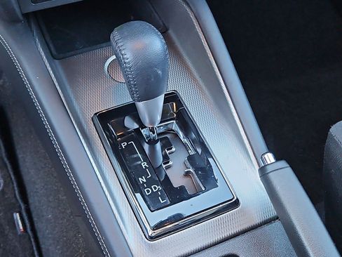 Used 2021 Mitsubishi Outlander Sport SE image 27