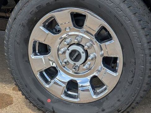 New 2026 Ford F250 Lariat w/ Lariat Premium Package image 9