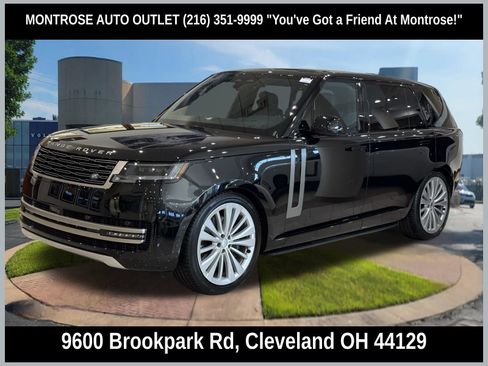 Used 2025 Land Rover Range Rover Long Wheelbase SE AWD/4WD image 1