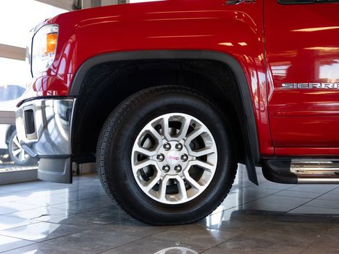 Used 2014 GMC Sierra 1500 SLE w/ Suspension Package, Off-Road RWD image 6
