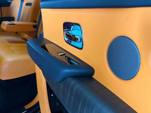 Used 2023 Rolls-Royce Cullinan w/ Dark Exterior Package image 26