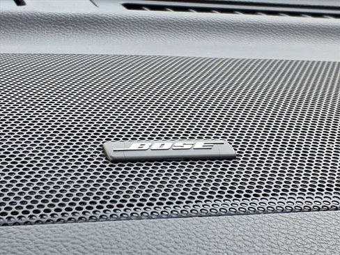 Used 2011 INFINITI M37 x w/ Deluxe Touring Pkg image 12