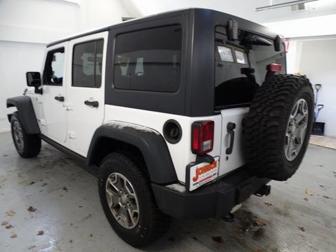 Used 2015 Jeep Wrangler Unlimited Rubicon w/ Dual Top Group image 18