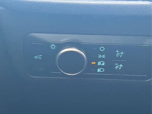 New 2025 Ford Escape ST-Line w/ Cold Weather Package image 18