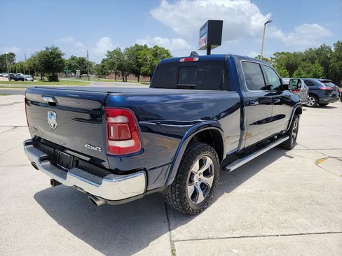 Used 2019 RAM 1500 Laramie AWD/4WD image 5