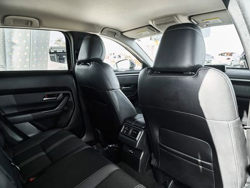 Used 2024 MAZDA CX-50 AWD 2.5 S w/ Preferred Package image 19