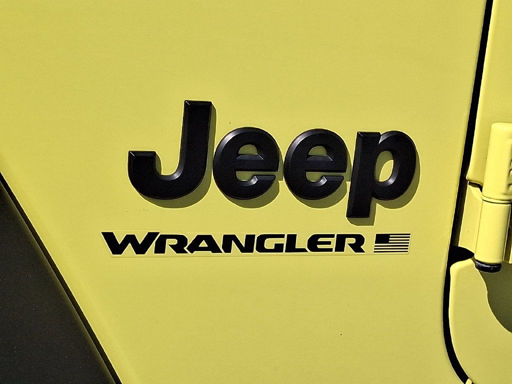 Used 2023 Jeep Wrangler Sport AWD/4WD image 11