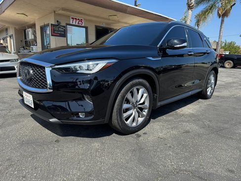 Used 2020 INFINITI QX50 Essential w/ Convenience Package FWD image 2