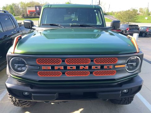 Used 2023 Ford Bronco Big Bend w/ Sasquatch Package image 2