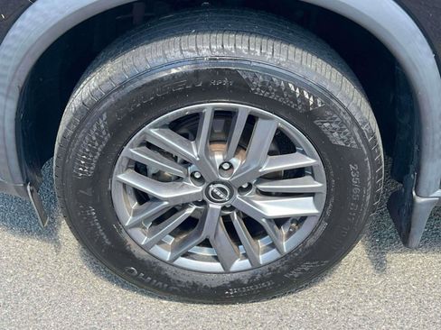 Used 2023 Nissan Rogue S AWD/4WD image 6