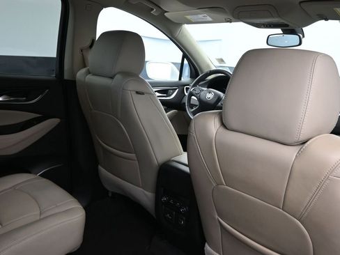 Used 2020 Buick Enclave Essence w/ Sound and Sites Package image 15