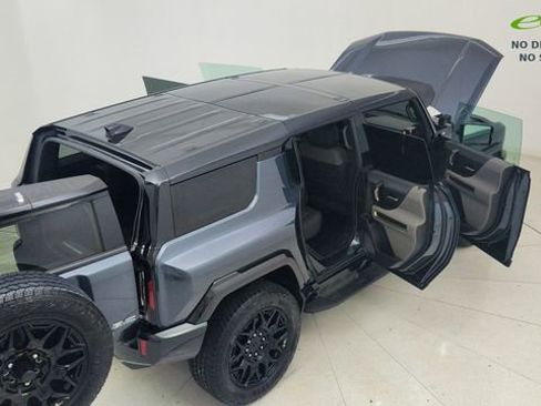 Used 2025 GMC Hummer EV 3X w/ LPO, Illumination Package AWD/4WD image 87