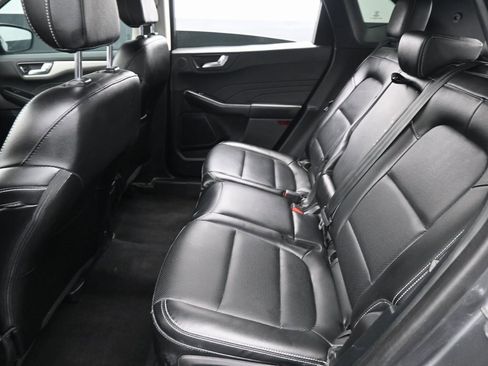 Used 2022 Ford Escape SEL w/ Technology Package image 28