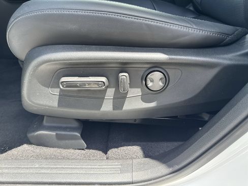 Used 2025 Honda CR-V EX-L image 20