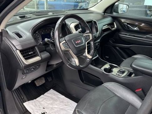 Used 2019 GMC Terrain Denali w/ Driver Alert Package II AWD/4WD image 10