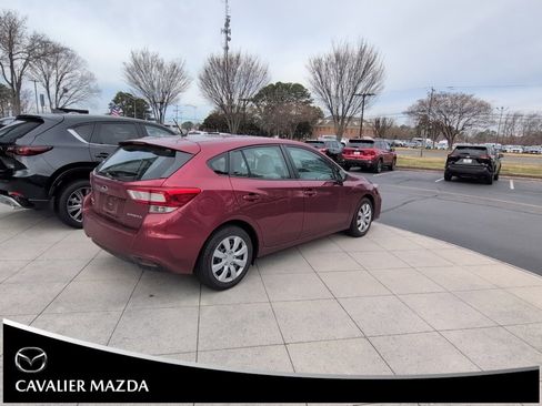 Used 2019 Subaru Impreza 2.0i image 4