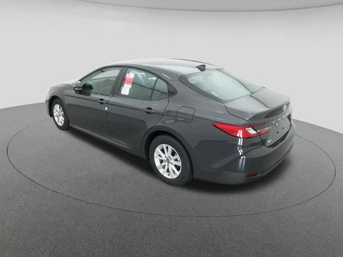 New 2026 Toyota Camry LE image 5