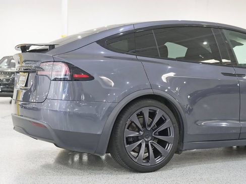 Used 2022 Tesla Model X AWD/4WD image 10