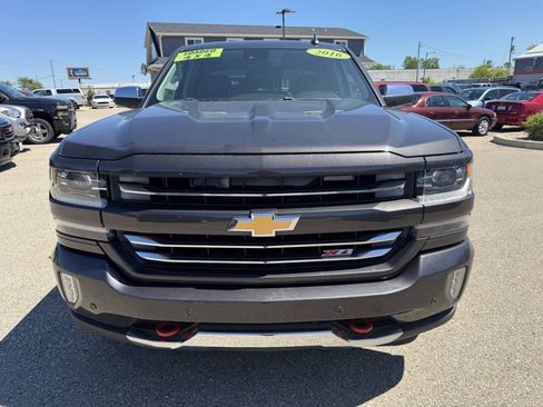 Used 2016 Chevrolet Silverado 1500 LTZ Z71 w/ LTZ Plus Package AWD/4WD image 8
