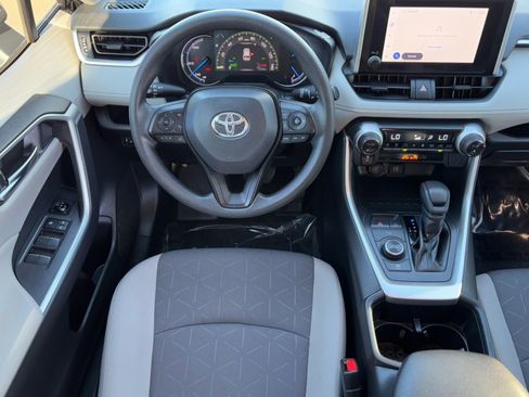 Certified 2025 Toyota RAV4 XLE image 16
