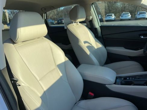 Certified 2025 Honda Accord EX-L image 32