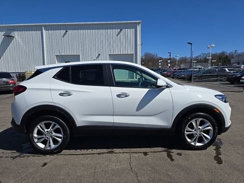 Used 2023 Buick Encore GX Preferred w/ Cold Weather Comfort Package image 8