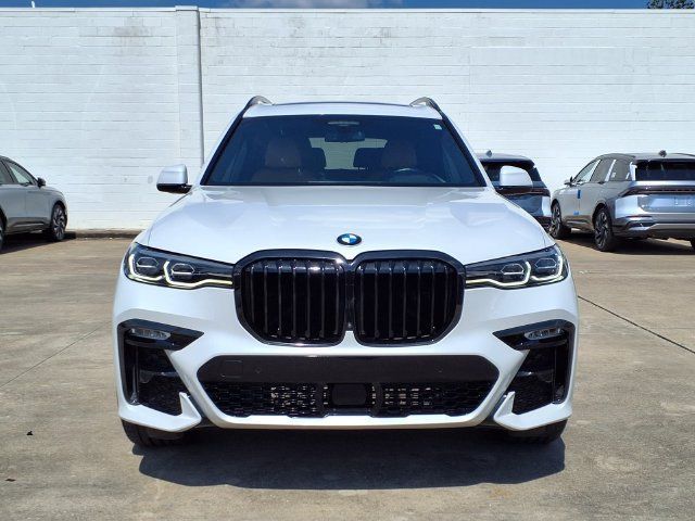 Used 2021 BMW X7 xDrive40i w/ M Sport Package AWD/4WD image 19