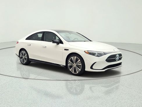 New 2027 Mercedes-Benz CLA 220 image 3